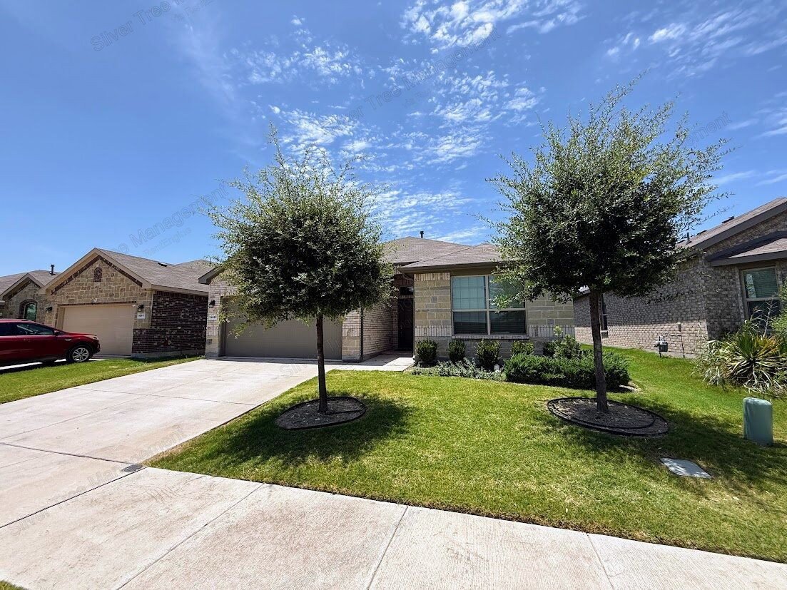 Beautiful, spacious 4-bedroom home in Northwest ISD! property image