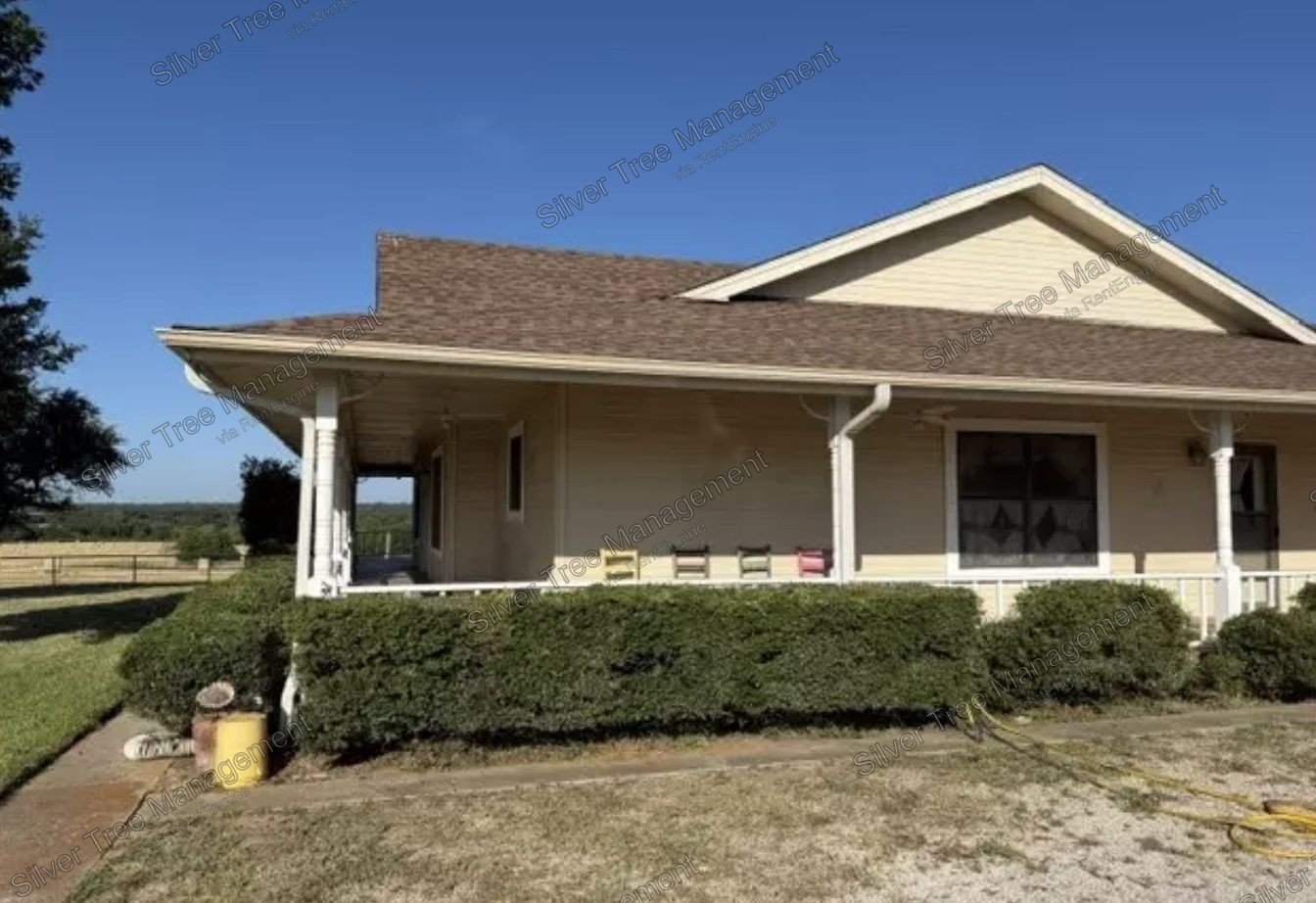 Ask About Our No Security Deposit Option! Spacious 4 Bedroom, 3.5 Bath Home with Cozy Fireplace and Classic Charm. property image