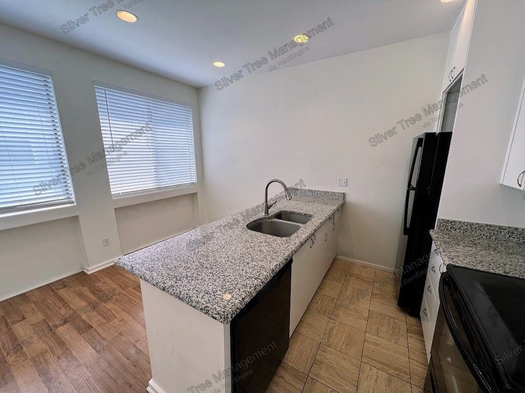 Move in with less money down — ask about our no-security-deposit option! property image