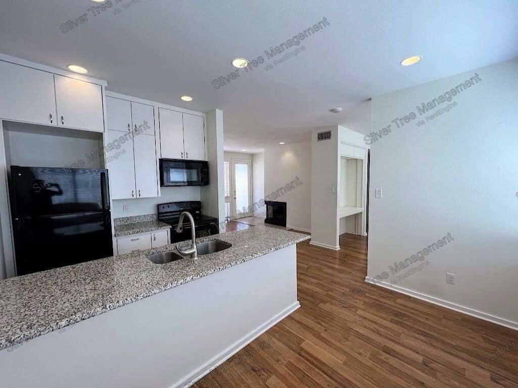 Move in with less money down — ask about our no-security-deposit option! property image