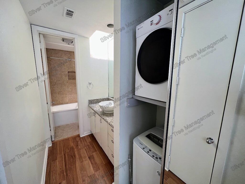 Move in with less money down — ask about our no-security-deposit option! property image