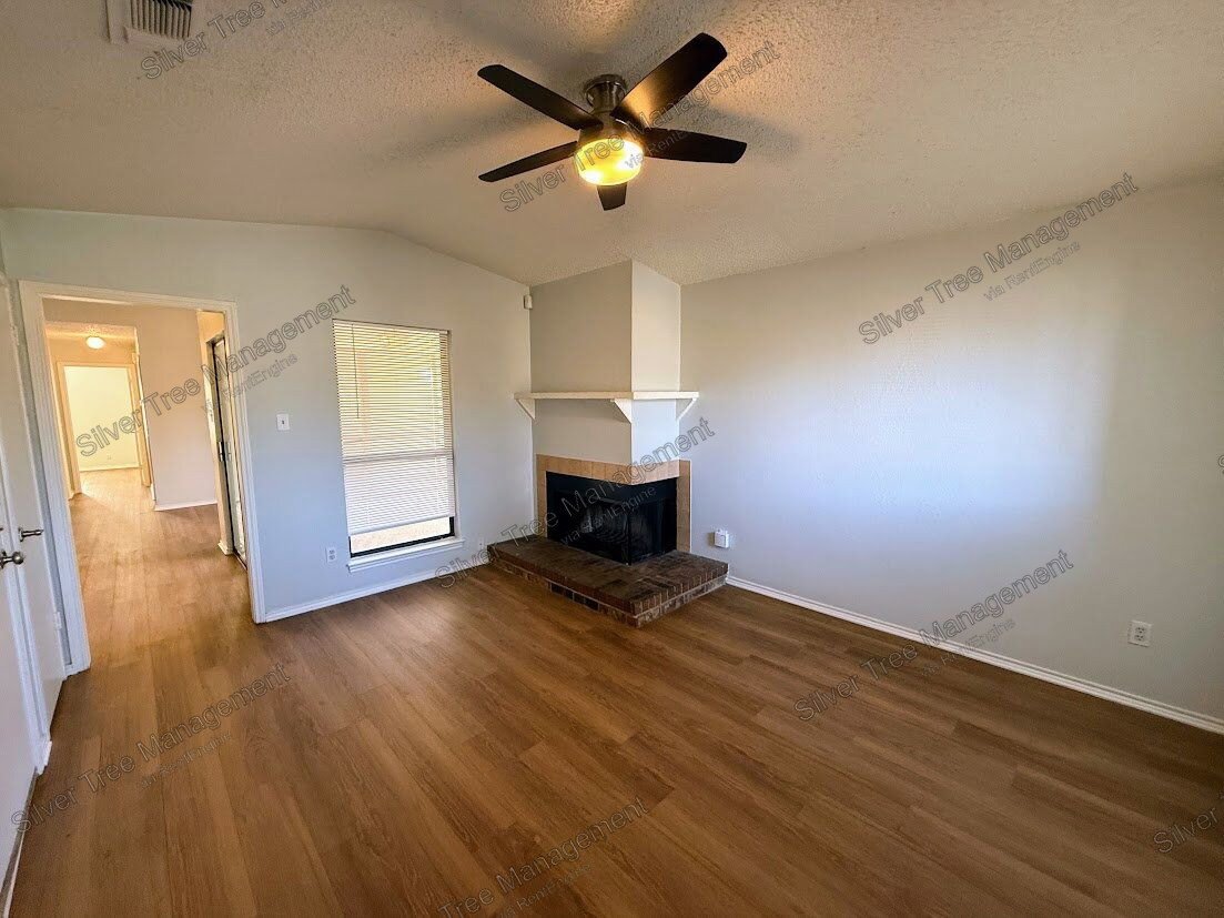 Ask about our NO security deposit - Check out this well-maintained 2-bedroom, 2-bathroom home! property image
