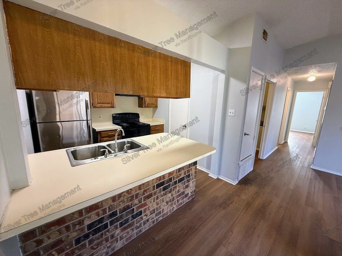 Ask about our NO security deposit - Check out this well-maintained 2-bedroom, 2-bathroom home! property image