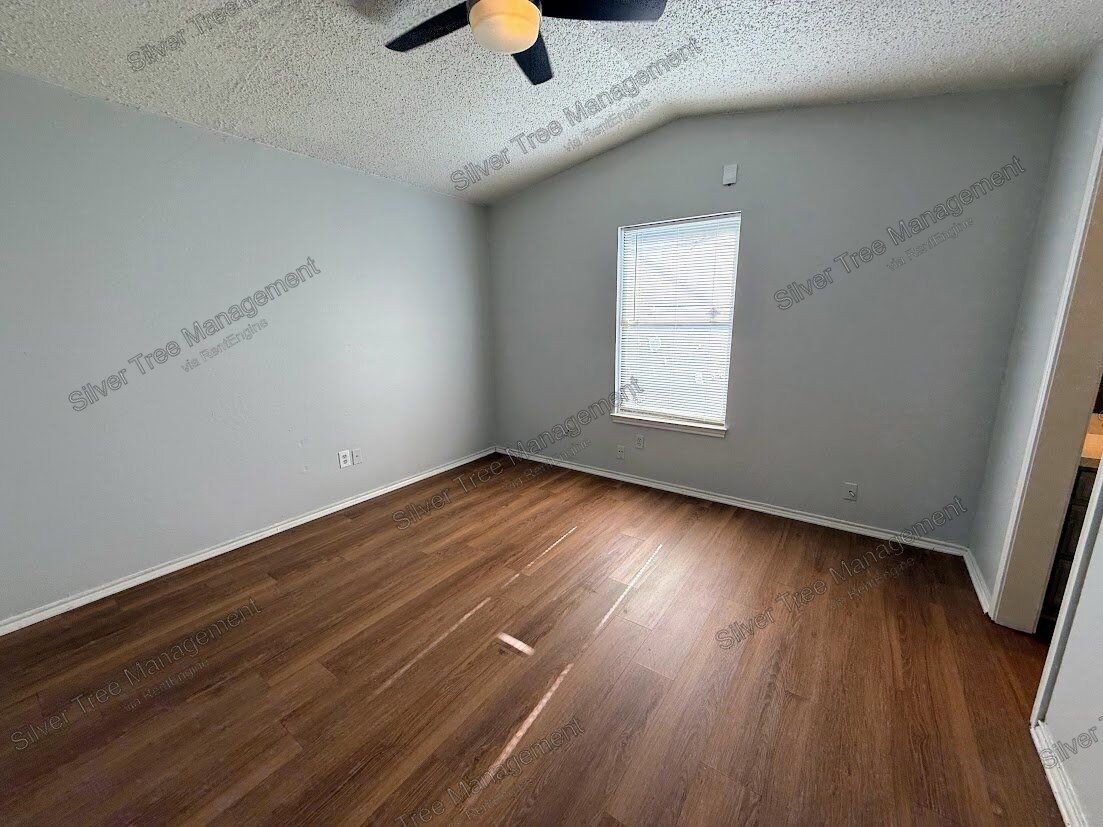 Ask about our NO security deposit - Check out this well-maintained 2-bedroom, 2-bathroom home! property image