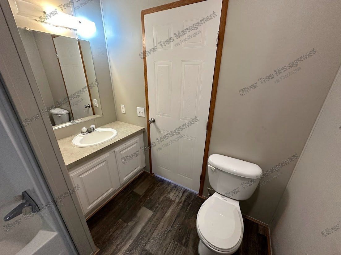 Ask about our no Security deposit!  3 Bed, 2 Bath property image