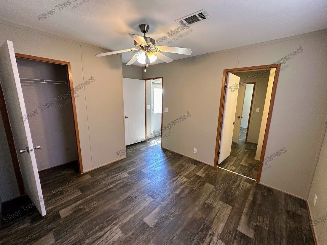 Ask about our no Security deposit!  3 Bed, 2 Bath property image