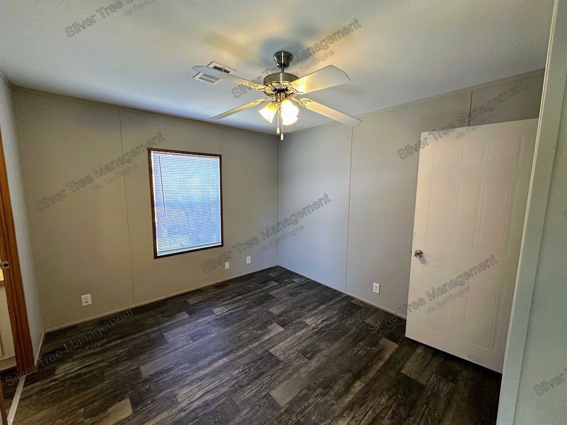 Ask about our no Security deposit!  3 Bed, 2 Bath property image