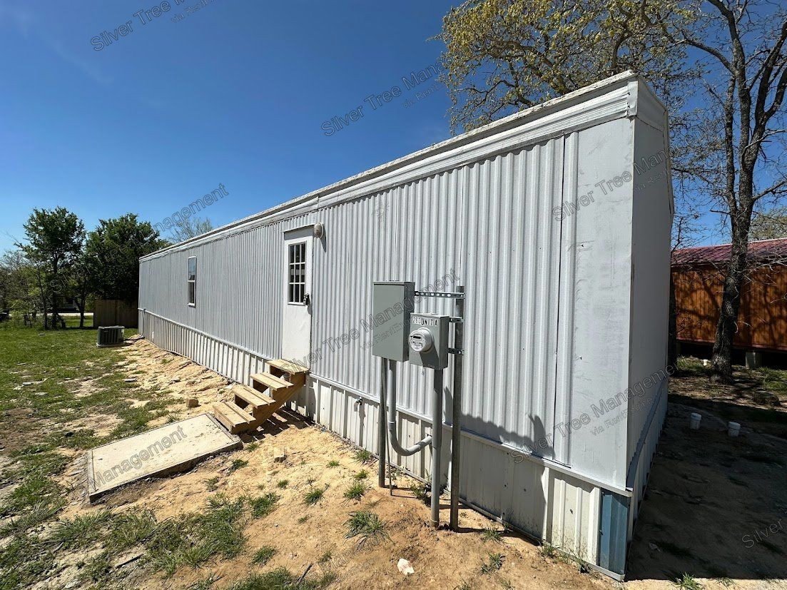 Ask about our no Security deposit!  3 Bed, 2 Bath property image