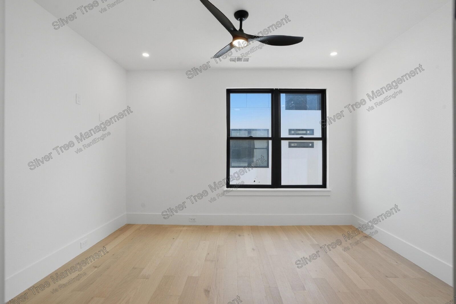 Ask us about our no-security-deposit option! Be the first to live in this beautiful, brand-new modern townhome. property image