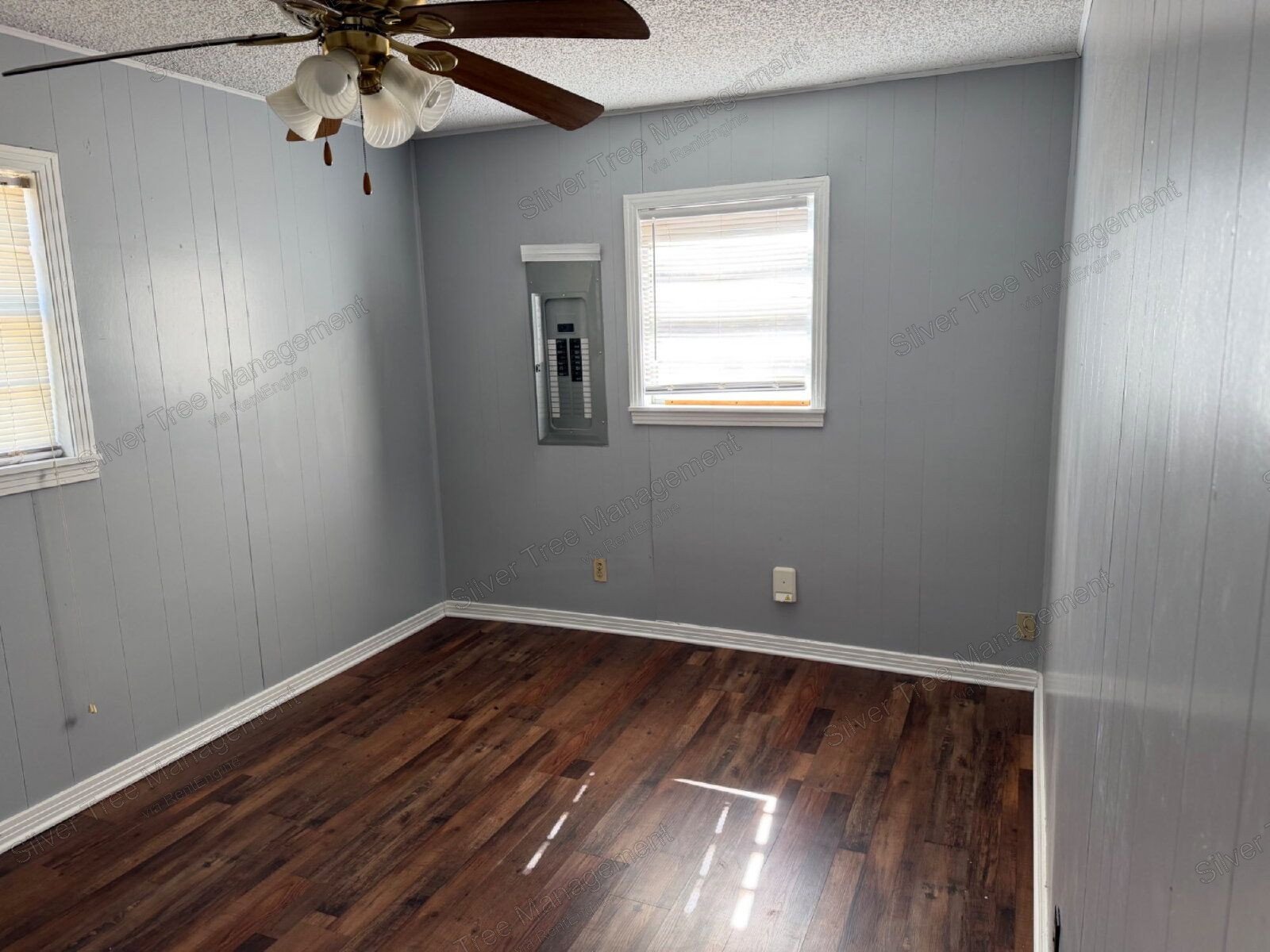 Charming 3-Bedroom Home in Bowie with Spacious Yard. property image