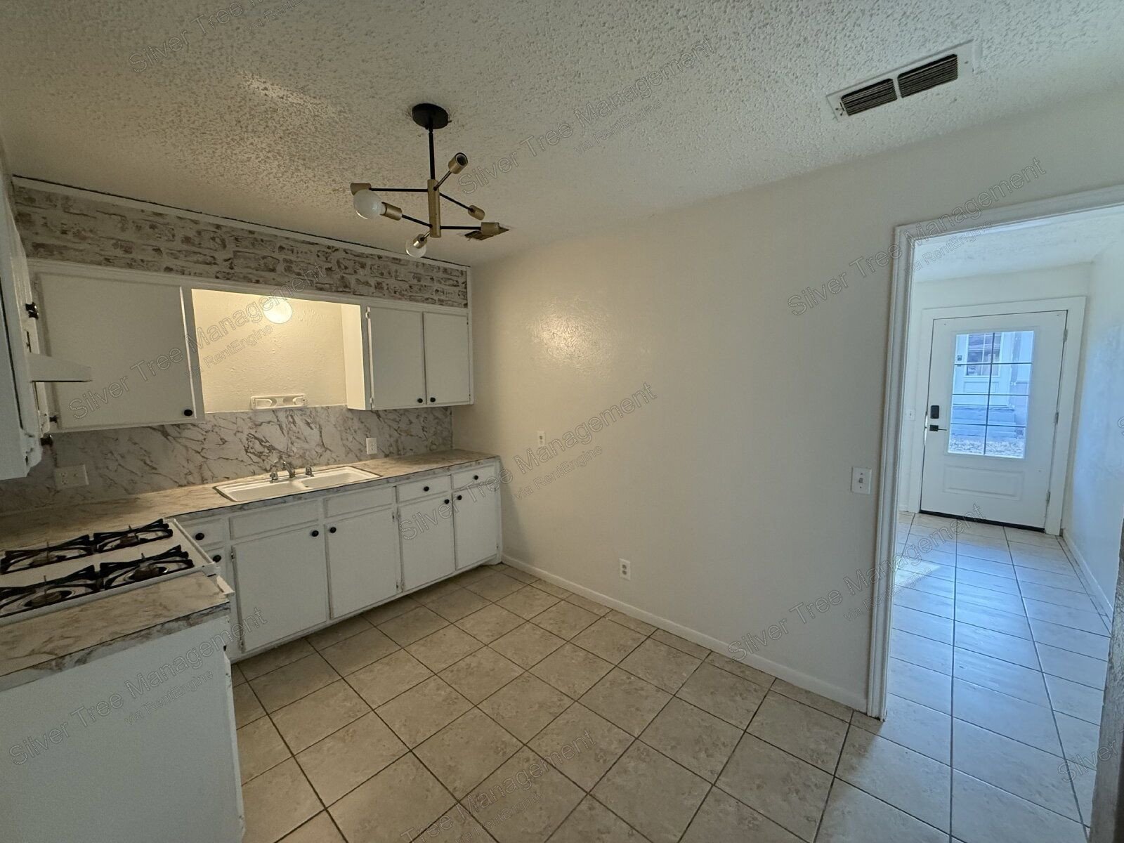 1-Bedroom Apartment in Bowie – Available Now! property image