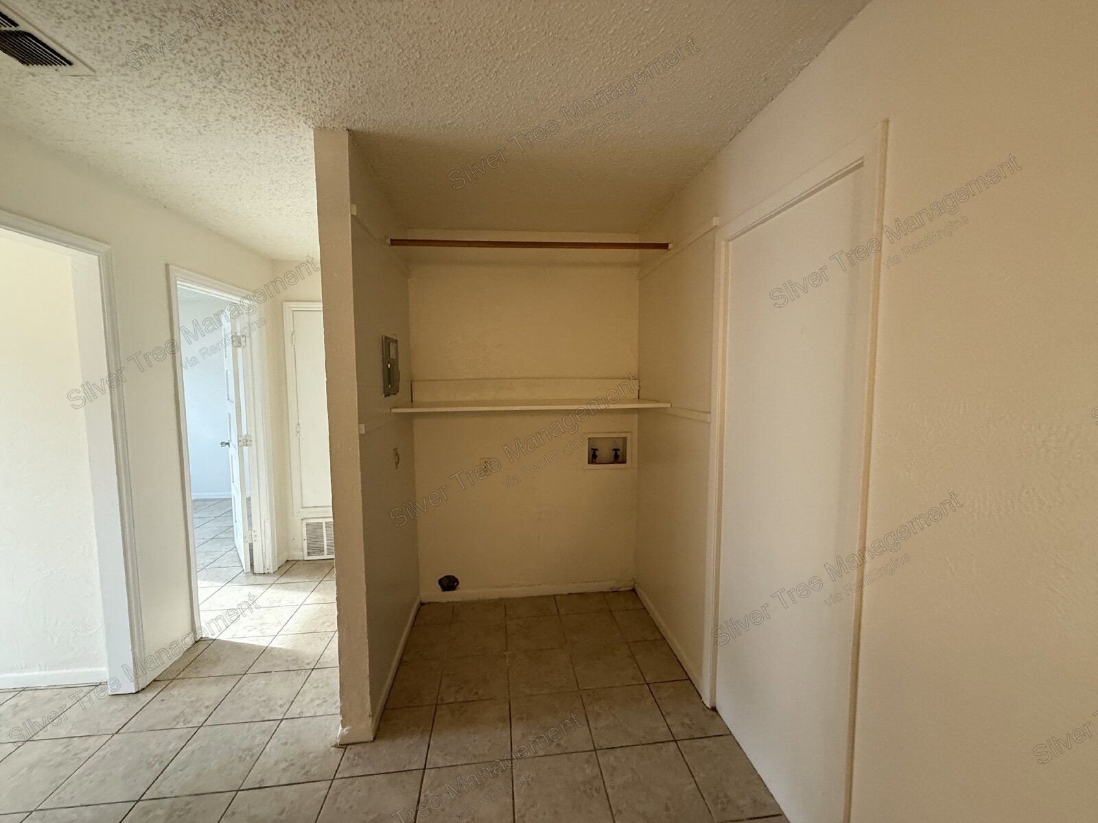 1-Bedroom Apartment in Bowie – Available Now! property image